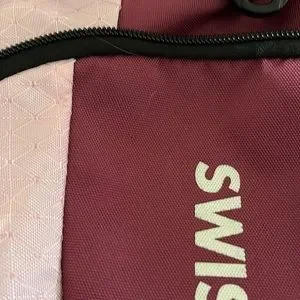 SwissGear | Bags | Swiss Gear Pink Backpack | Poshmark display picture 3